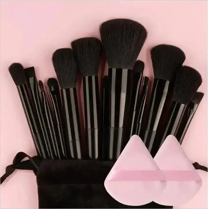 Kit de brochas de maquillaje.